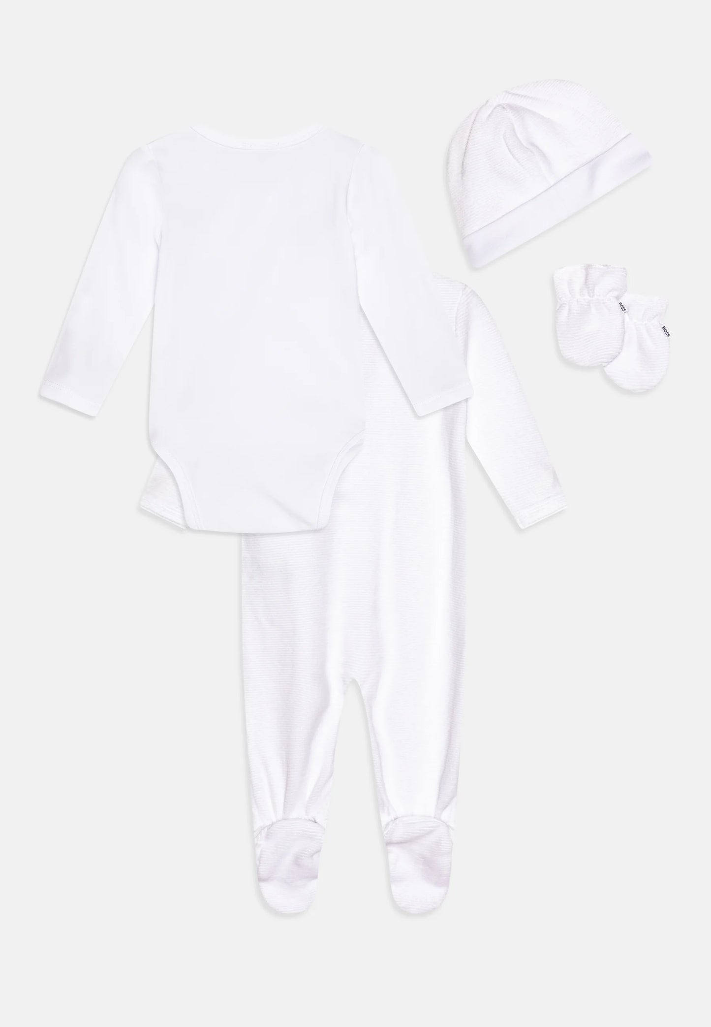 BOSS Kidswear 4 piece set with logo